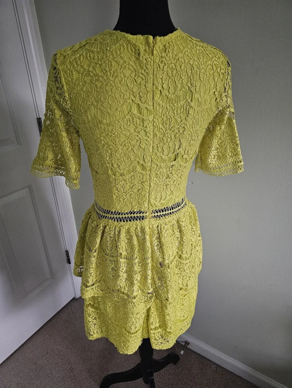 Missguided Chartreuse Lace Fit & Flare Dress Size US 10